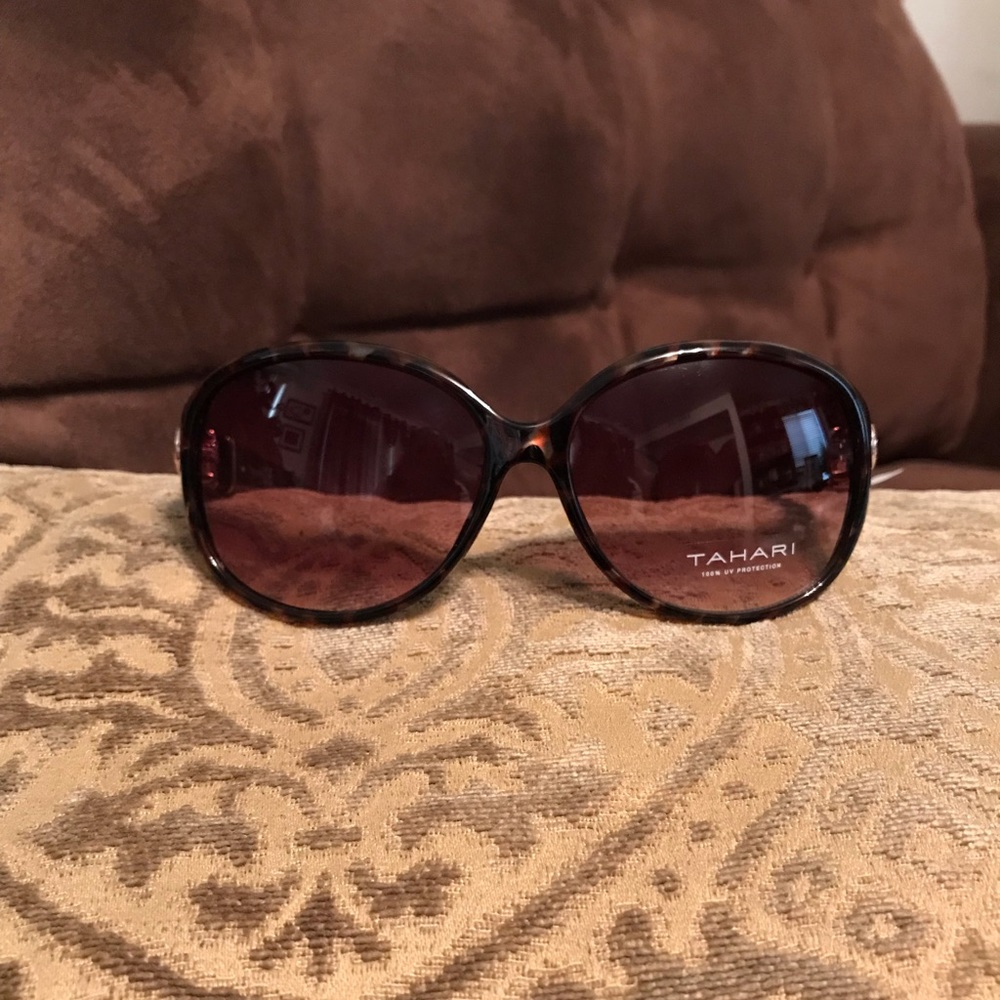 Tahari Sunglasses